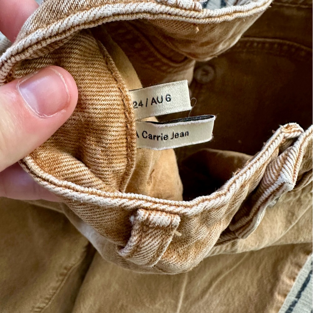 Women’s Abrand Carrie Jeans - Picture 4 of 7